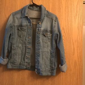 Light denim jean jacket